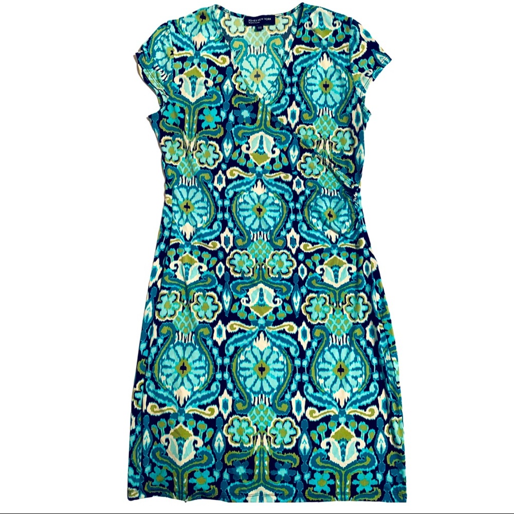 Jones New York turquoise patterned surplice capped sleeved sleeve dress